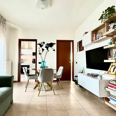 Apartman Panda Certosa Milánó